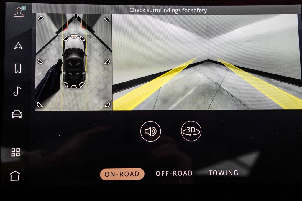 Used 2022 Land Rover Discovery HSE R-Dynamic image 36