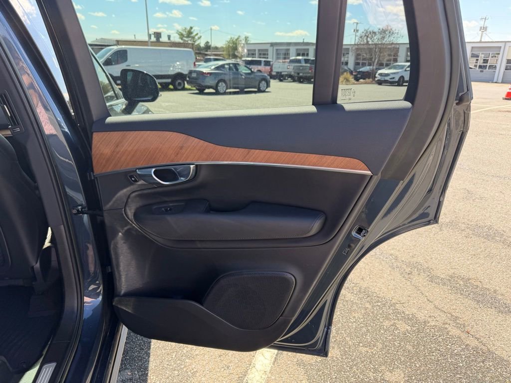 Used 2023 Volvo XC90 B6 Plus w/ Protection Package Premier image 34