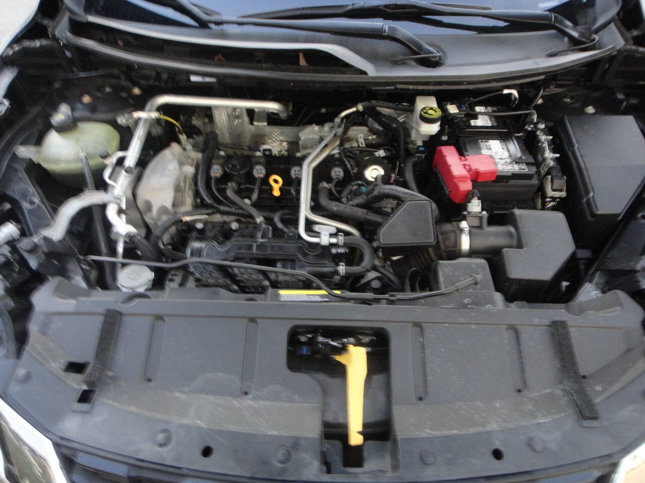 Used 2021 Nissan Rogue SV w/ Premium Package image 16
