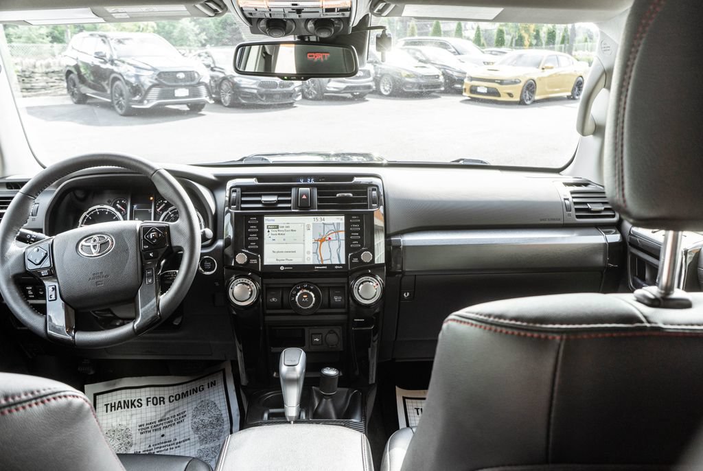 Used 2022 Toyota 4Runner TRD Off-Road Premium AWD/4WD image 9