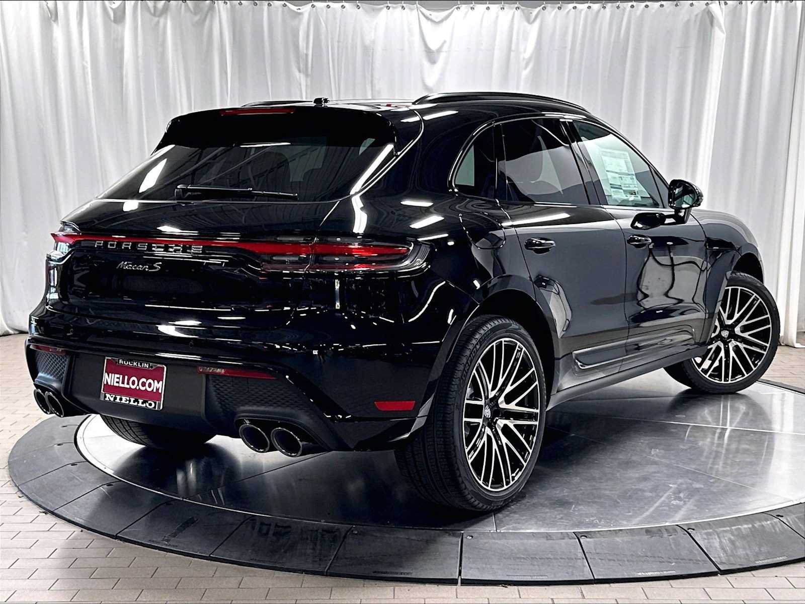 New 2026 Porsche Macan S AWD/4WD image 7