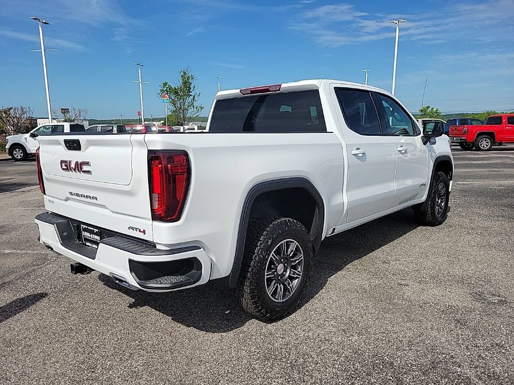 Used 2025 GMC Sierra 1500 AT4 AWD/4WD image 7