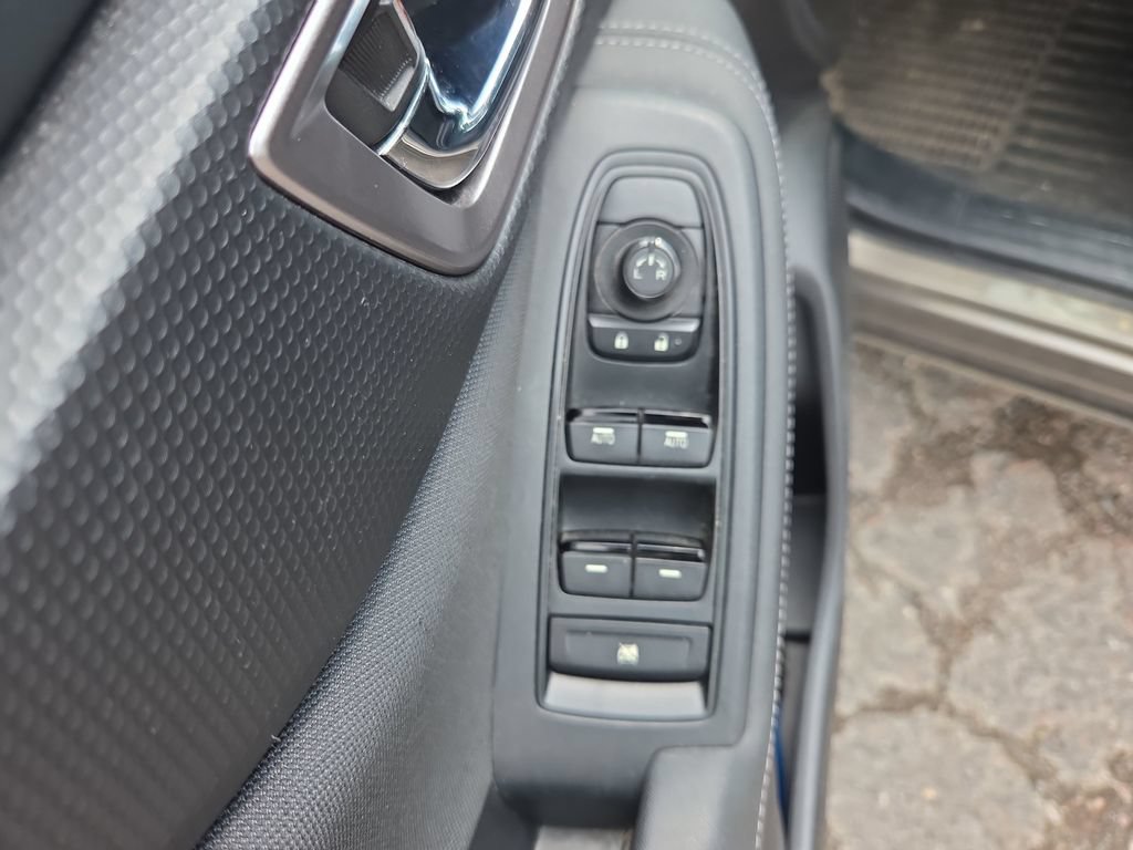 Certified 2021 Subaru Forester Premium AWD/4WD image 23