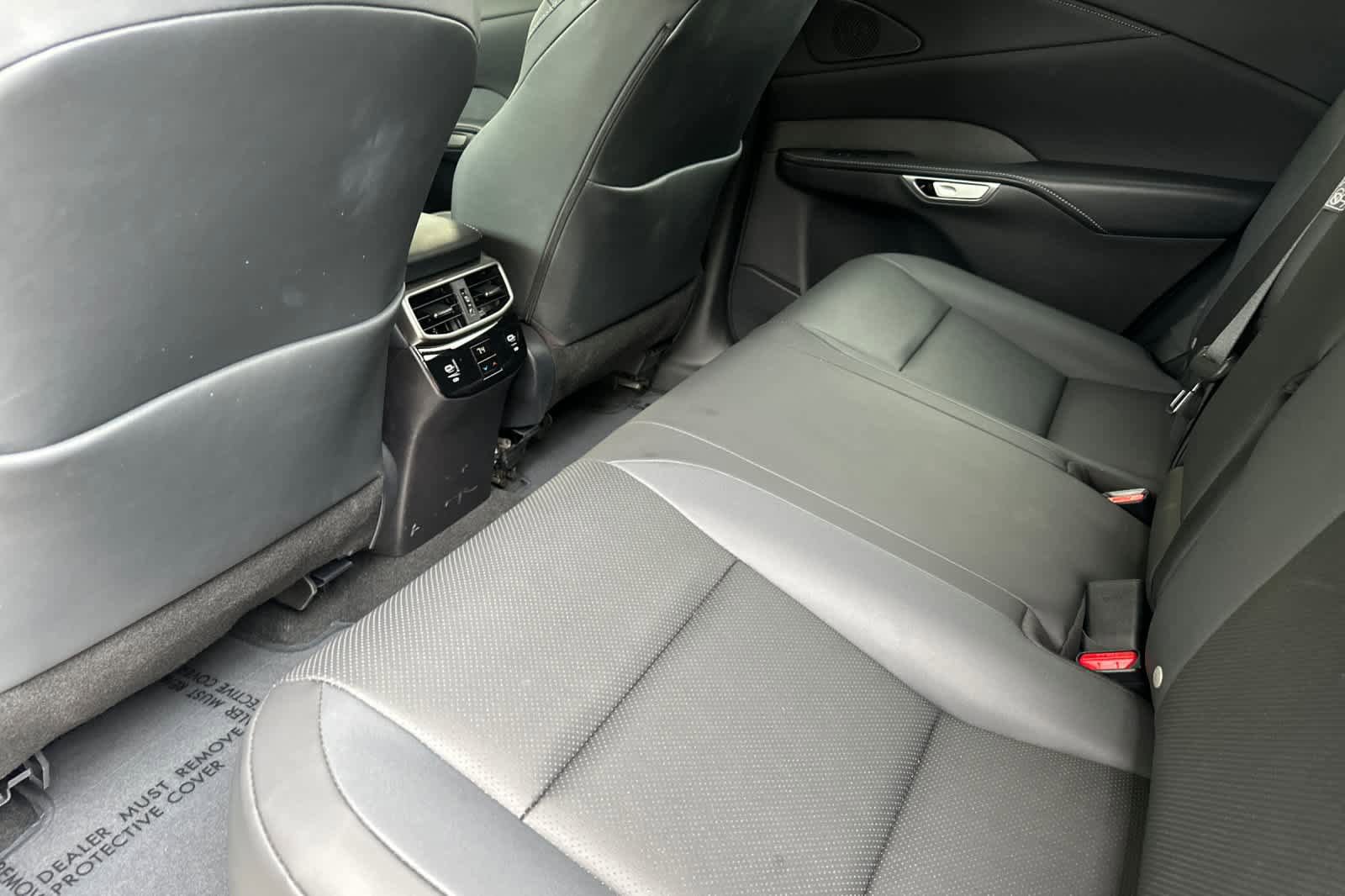 Used 2025 Lexus RX 350h w/ Convenience Package image 4