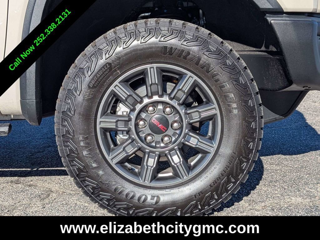 New 2026 GMC Sierra 1500 AT4X AWD/4WD image 13