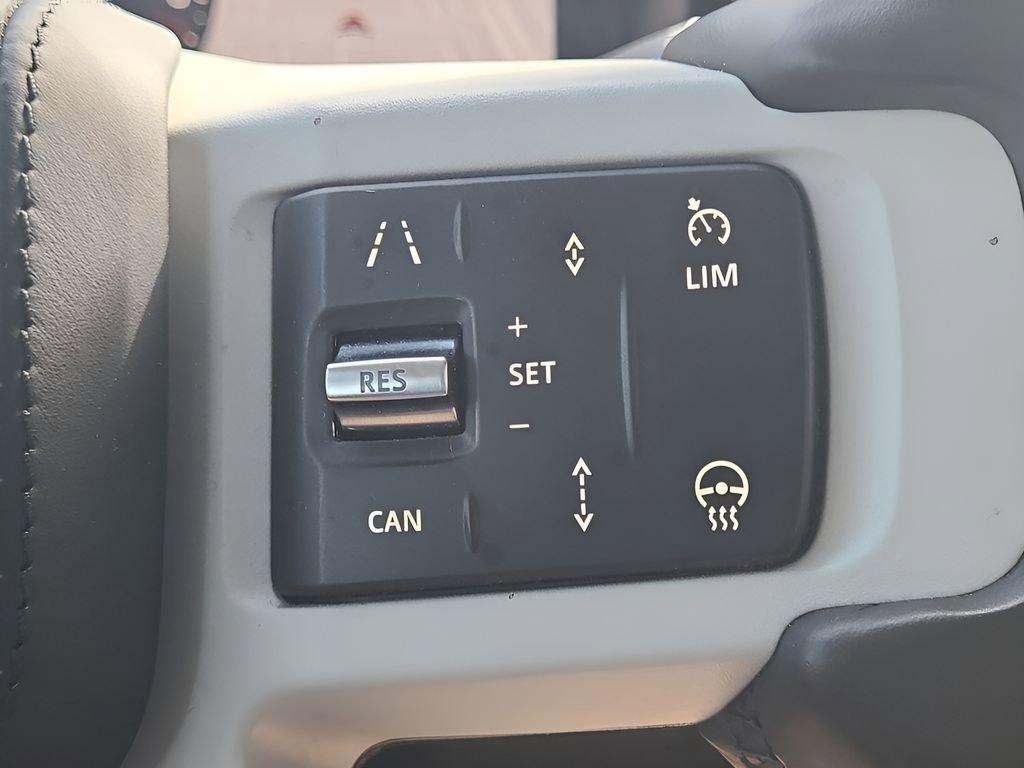 Used 2023 Land Rover Defender 130 First Edition image 35