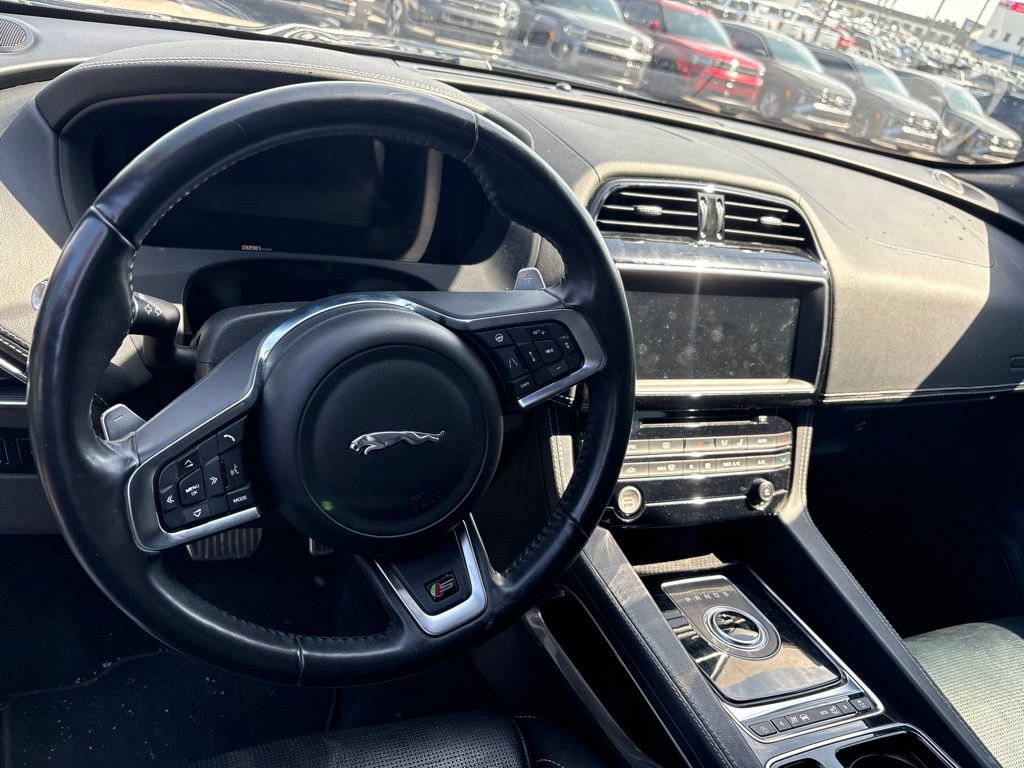 Used 2020 Jaguar F-PACE S AWD/4WD image 5