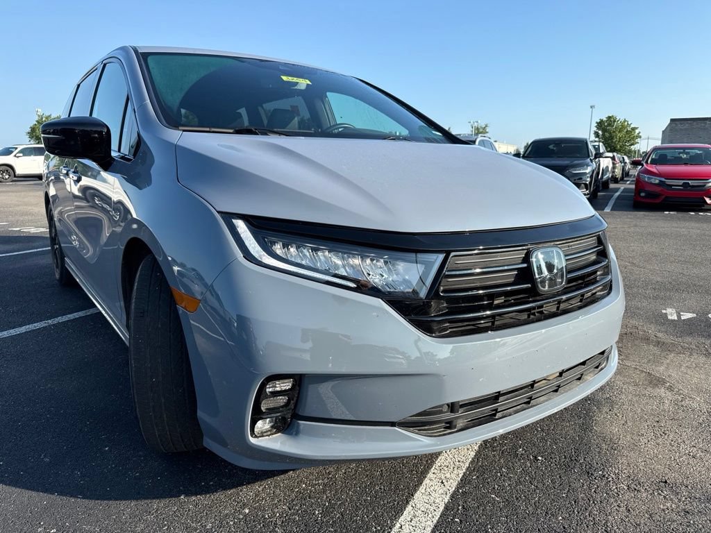 Used 2023 Honda Odyssey Sport image 15