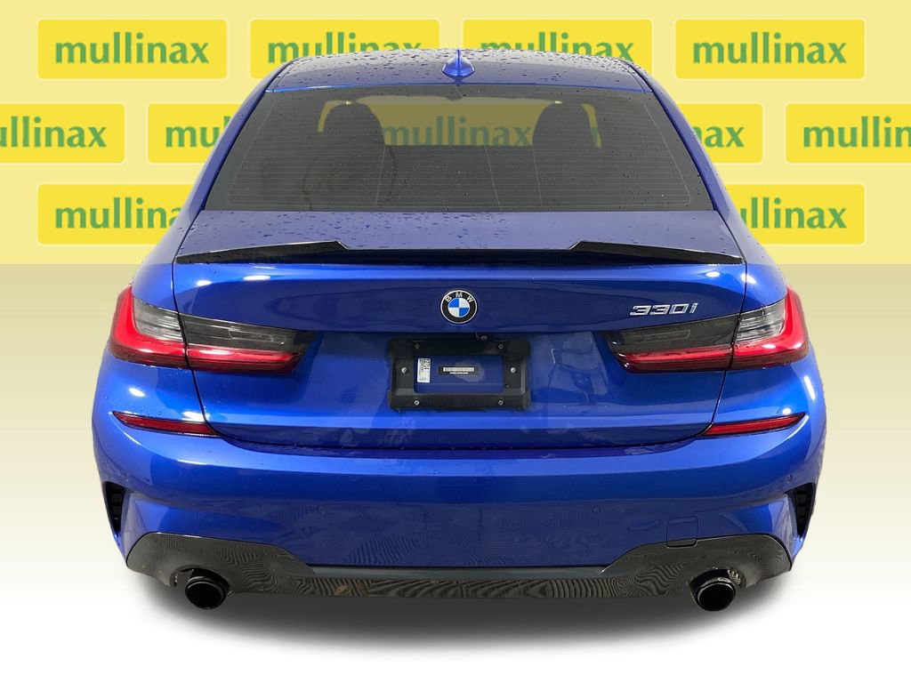 Used 2022 BMW 330i Sedan w/ M Sport Package image 8