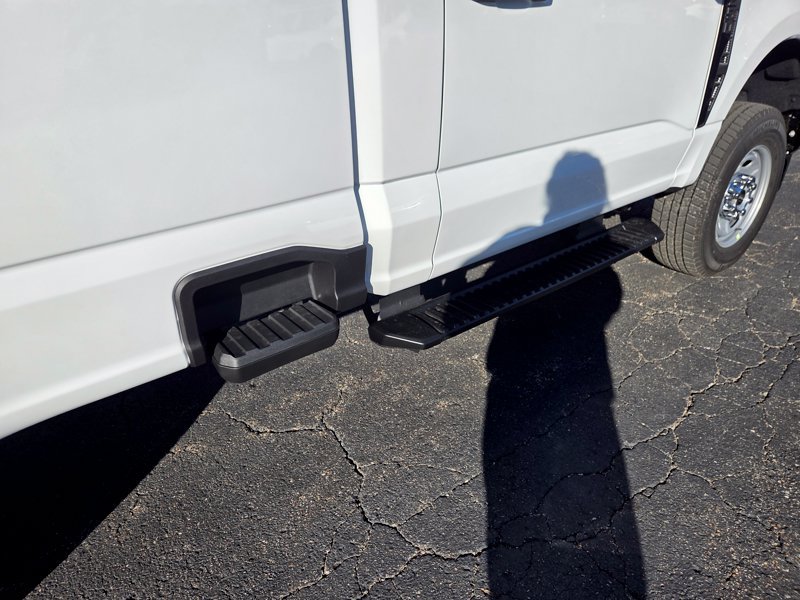New 2027 Ford F250 XL w/ XL Chrome Package AWD/4WD image 13