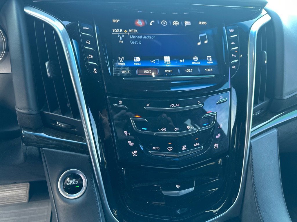 Used 2019 Cadillac Escalade ESV Platinum image 25