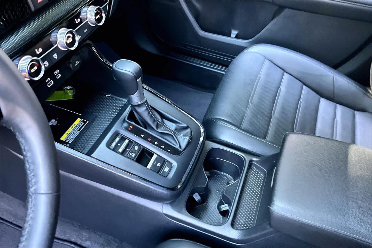 Used 2024 Honda CR-V EX-L image 17