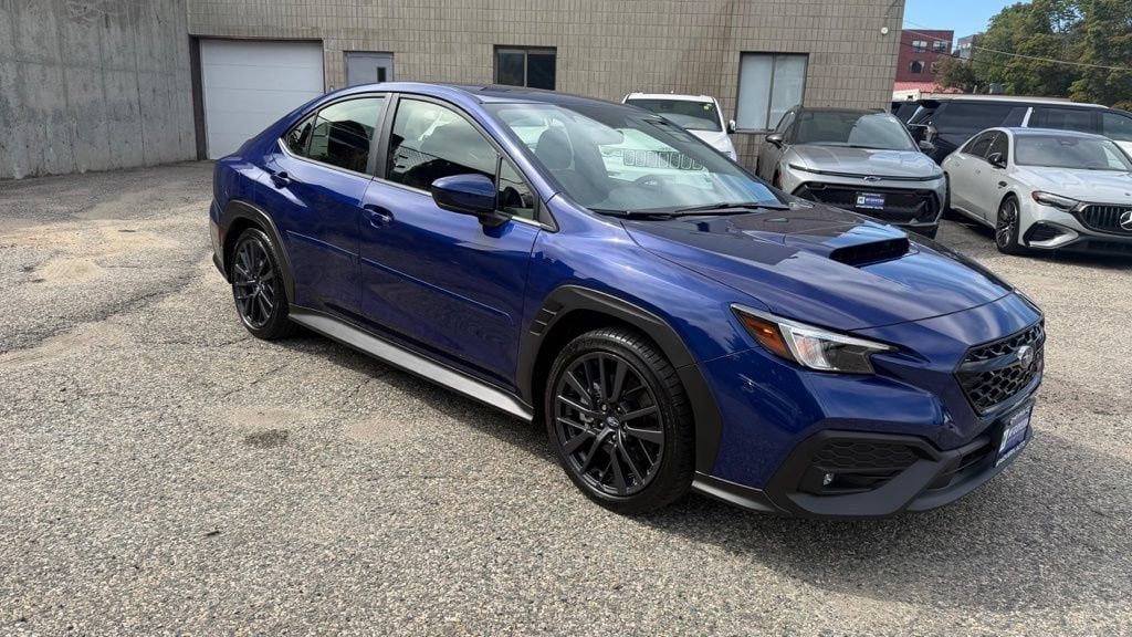 Used 2025 Subaru WRX Premium AWD/4WD image 9