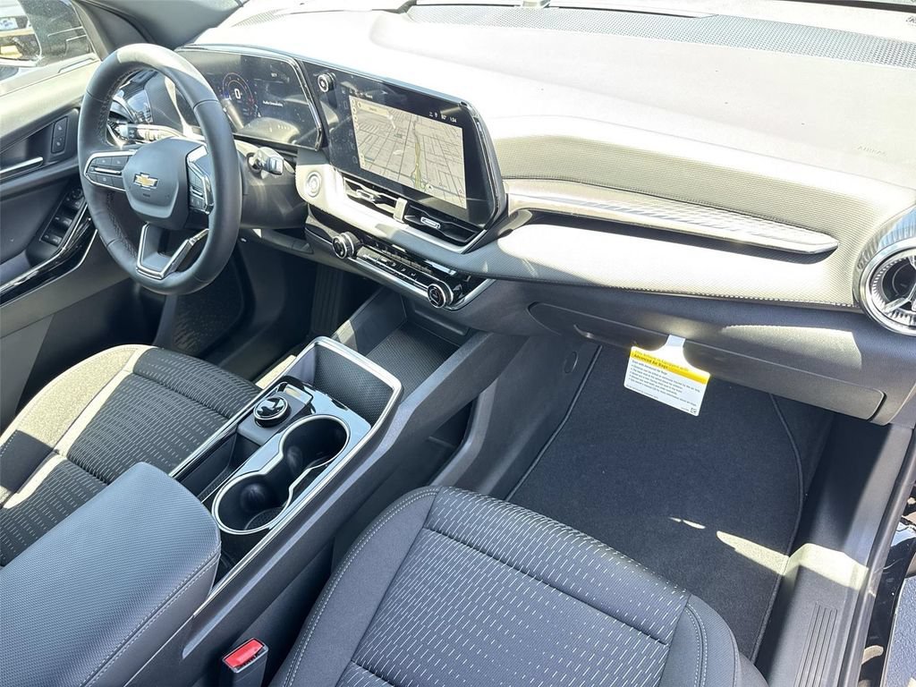 New 2026 Chevrolet Equinox LT FWD image 33