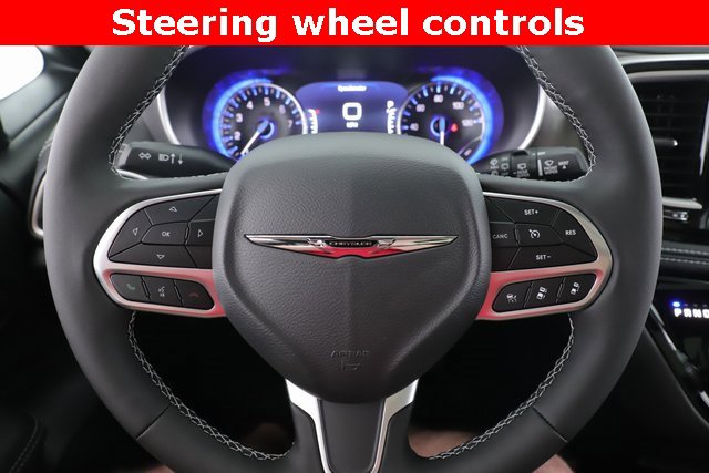 New 2026 Chrysler Pacifica Select image 27