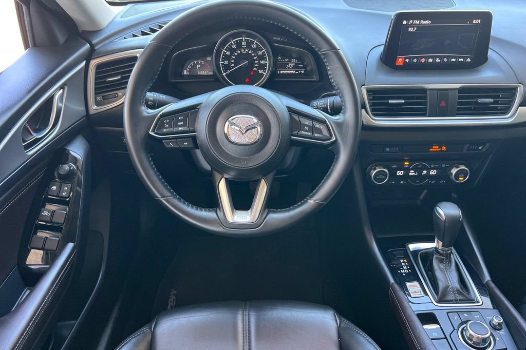 Used 2018 MAZDA MAZDA3 Touring FWD image 16