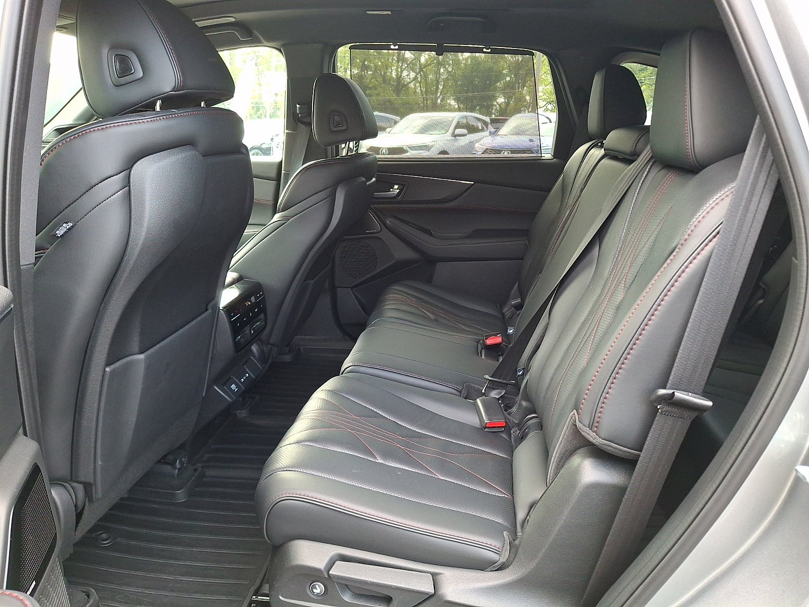Used 2025 Acura MDX Type S w/ Advance Package AWD/4WD image 10