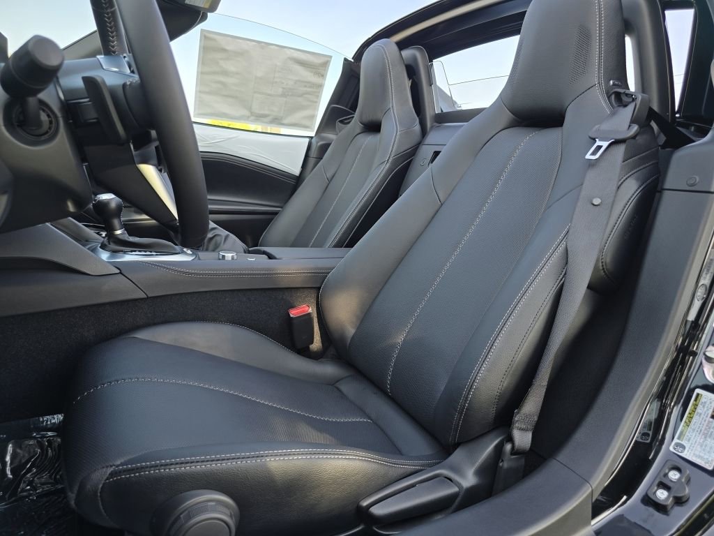 New 2025 MAZDA MX-5 Miata RF Grand Touring image 9