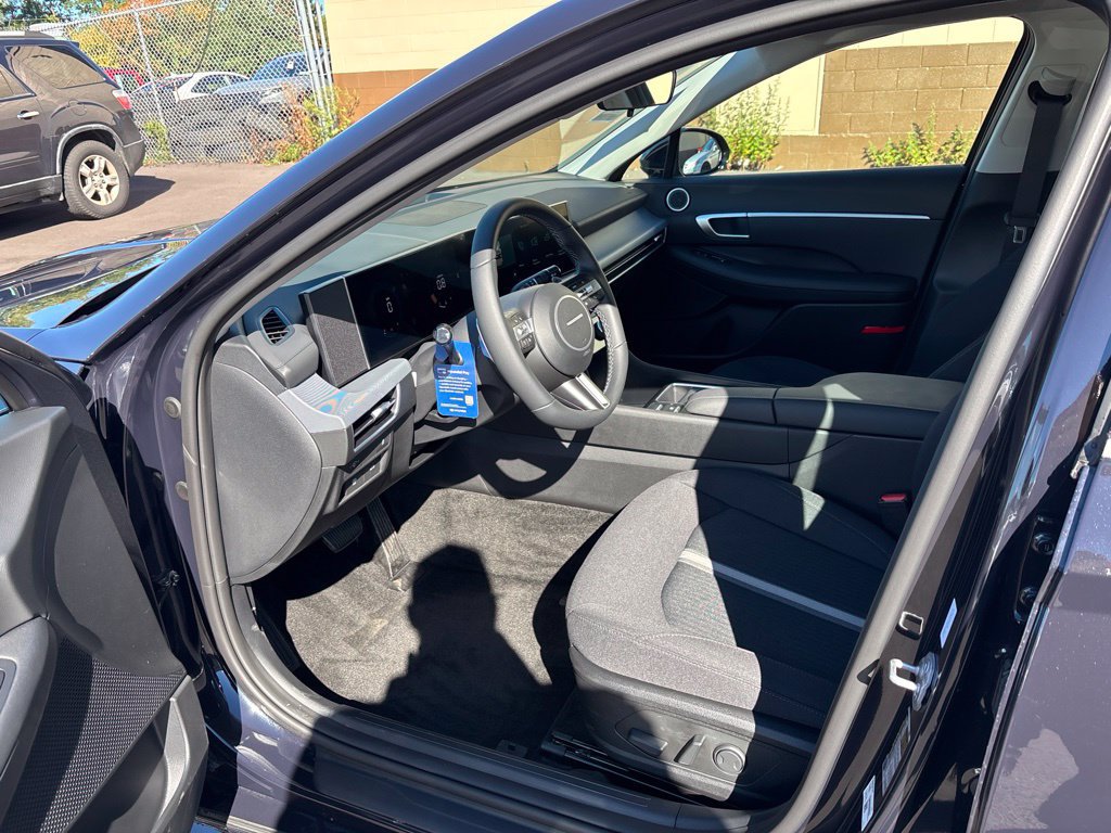 New 2026 Hyundai Sonata SEL FWD image 11