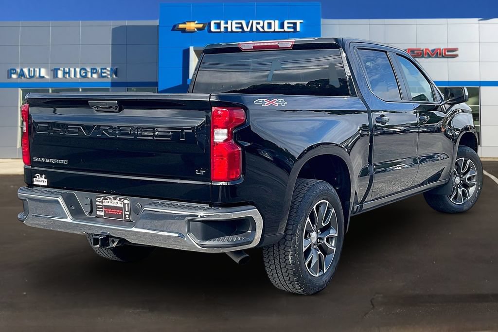 Used 2023 Chevrolet Silverado 1500 LT AWD/4WD image 6