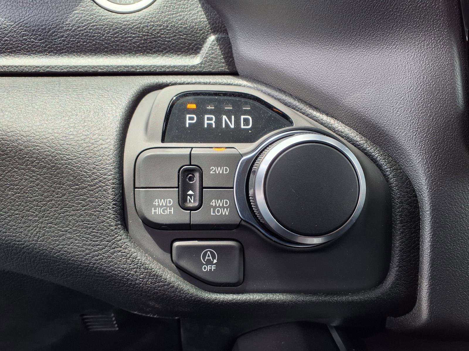 New 2026 RAM 1500 Express AWD/4WD image 13