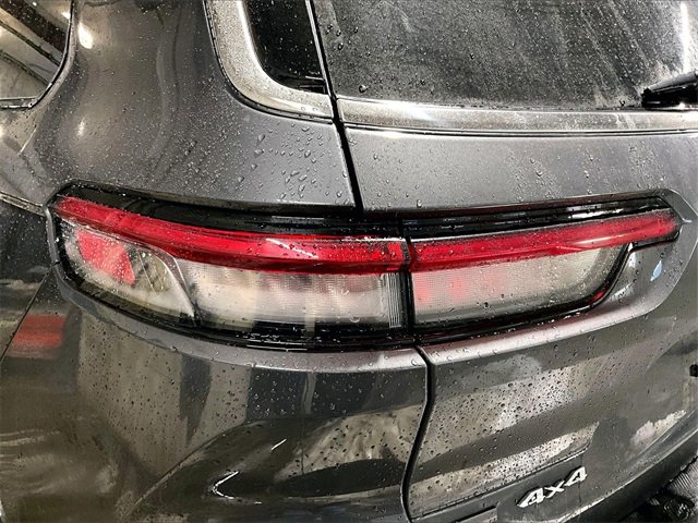 Used 2022 Jeep Grand Cherokee L Laredo w/ Luxury Tech Group I image 32