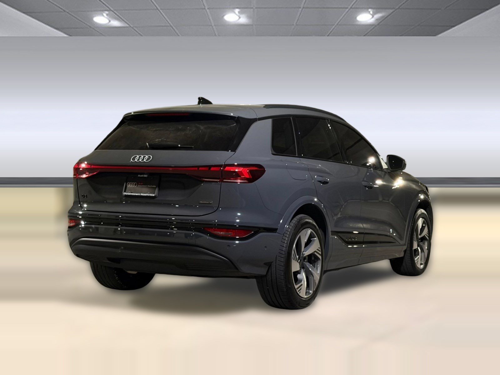 Used 2025 Audi Q6 e-tron Premium Plus w/ Premium Plus AWD/4WD image 9