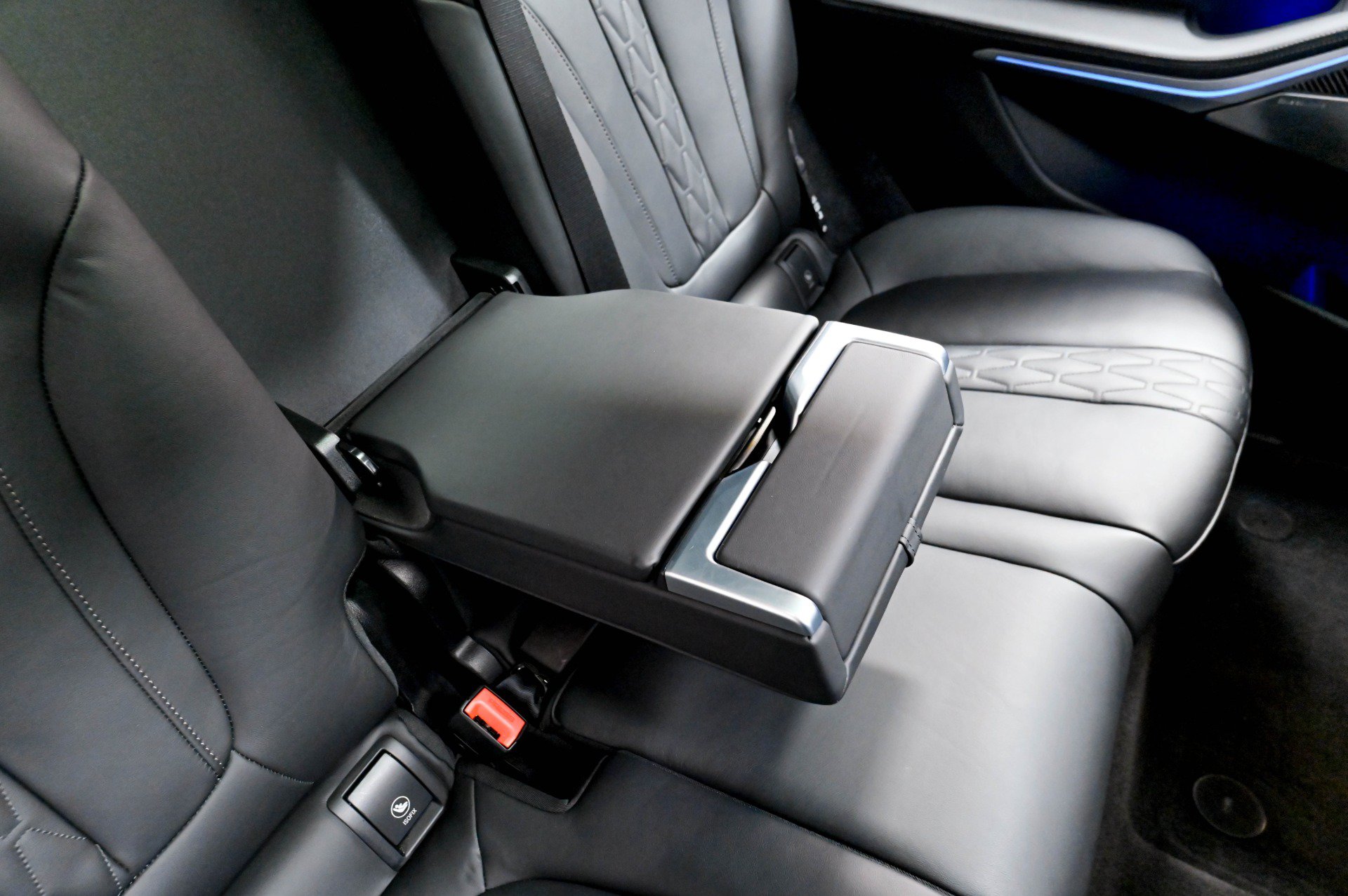 Used 2023 BMW ALPINA XB7 AWD/4WD image 33