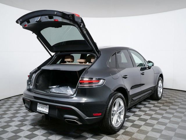 New 2026 Porsche Macan image 29