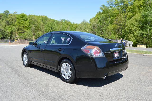 Used 2010 Nissan Altima 2.5 S FWD image 6