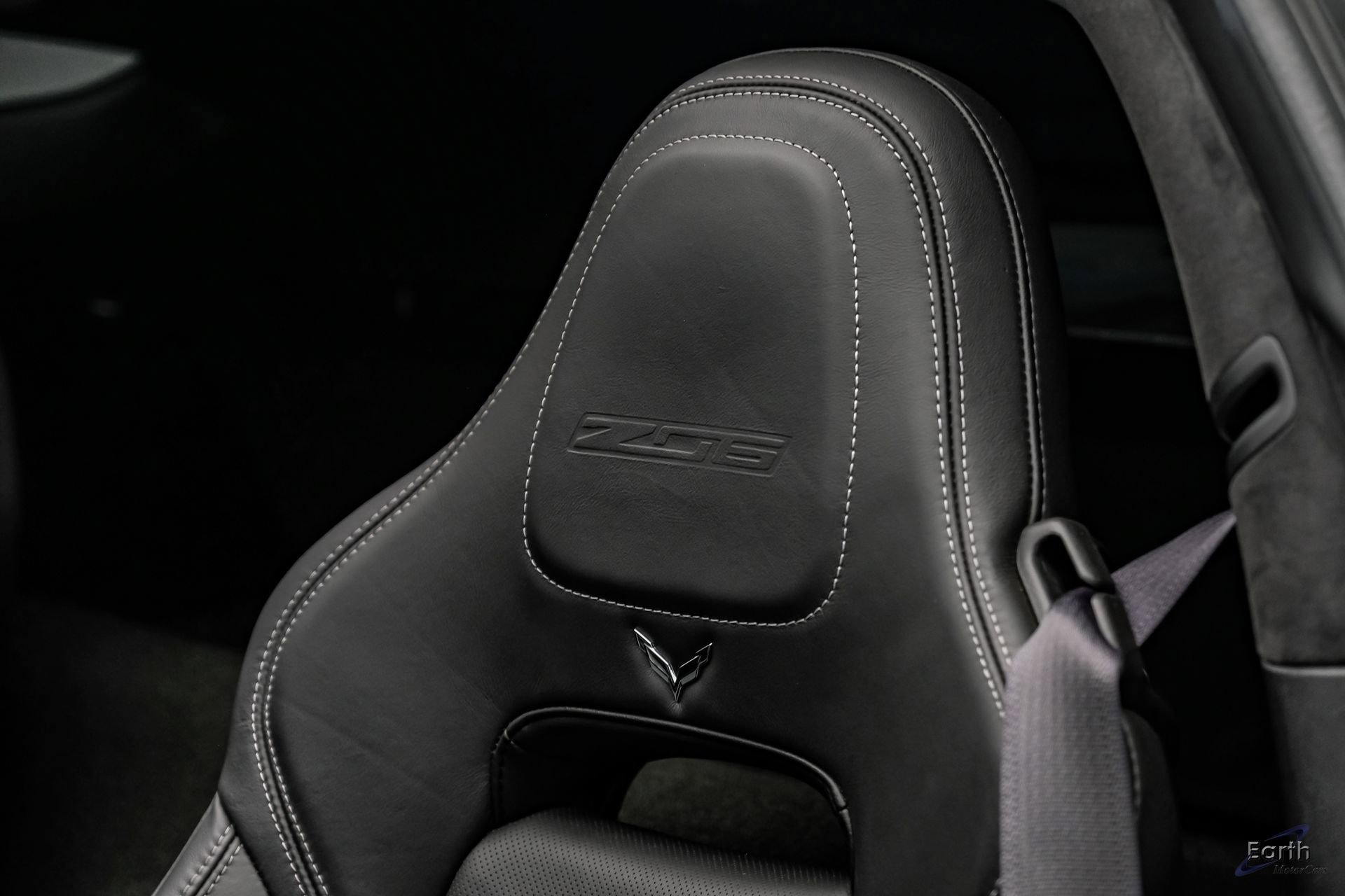 Used 2015 Chevrolet Corvette Z06 w/ 3LZ Preferred Equipment Group image 49