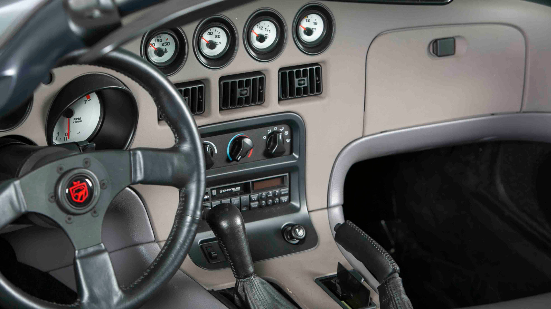 Used 1995 Dodge Viper RT/10 image 69