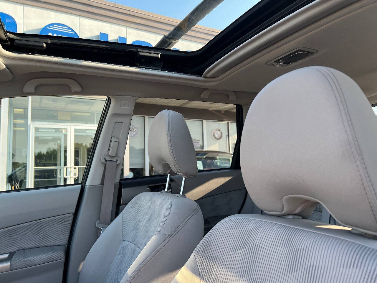 Used 2010 Subaru Forester 2.5X Premium w/ Popular Equipment Group 7B AWD/4WD image 17