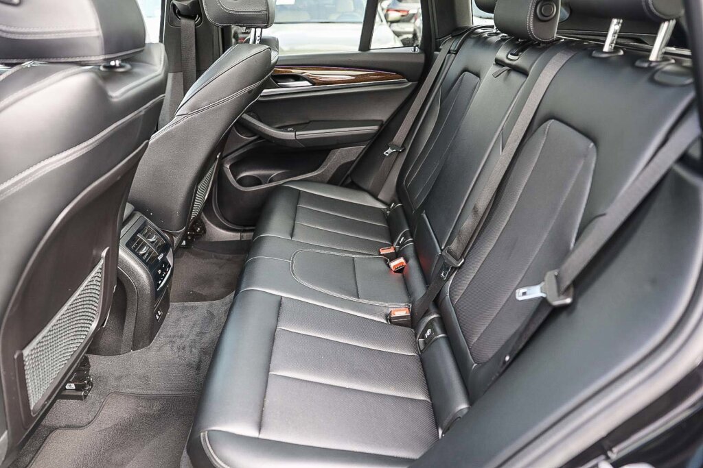 Used 2022 BMW X3 sDrive30i w/ Convenience Package RWD image 9