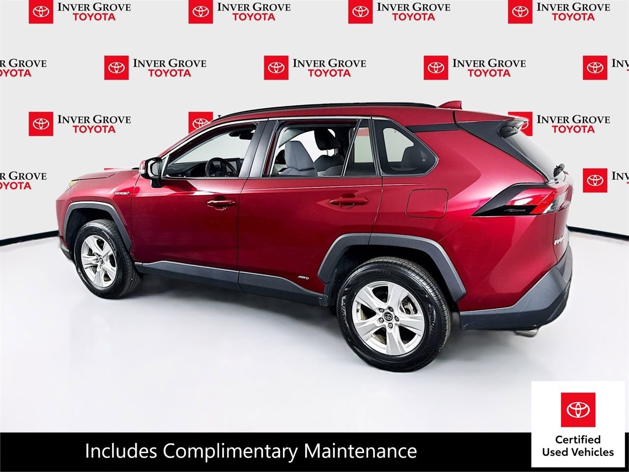 Certified 2021 Toyota RAV4 XLE w/ Convenience Package AWD/4WD image 7