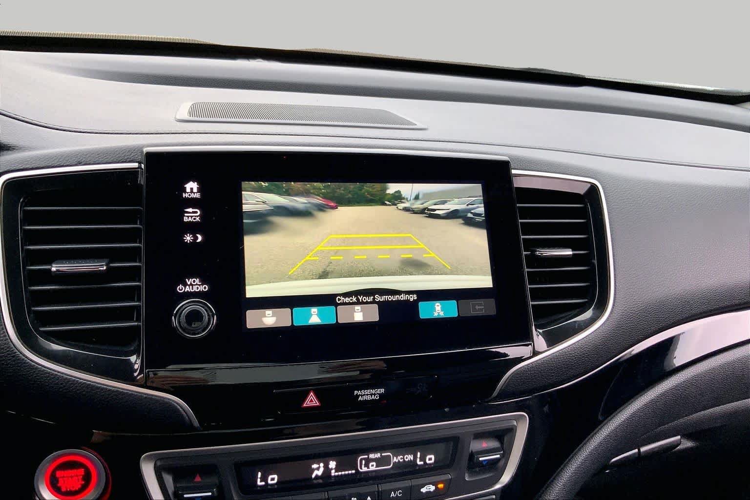 Certified 2020 Honda Pilot Touring image 29
