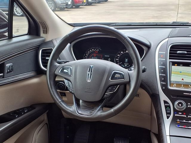 Used 2018 Lincoln MKX Reserve w/ Driver Assistance Package image 7