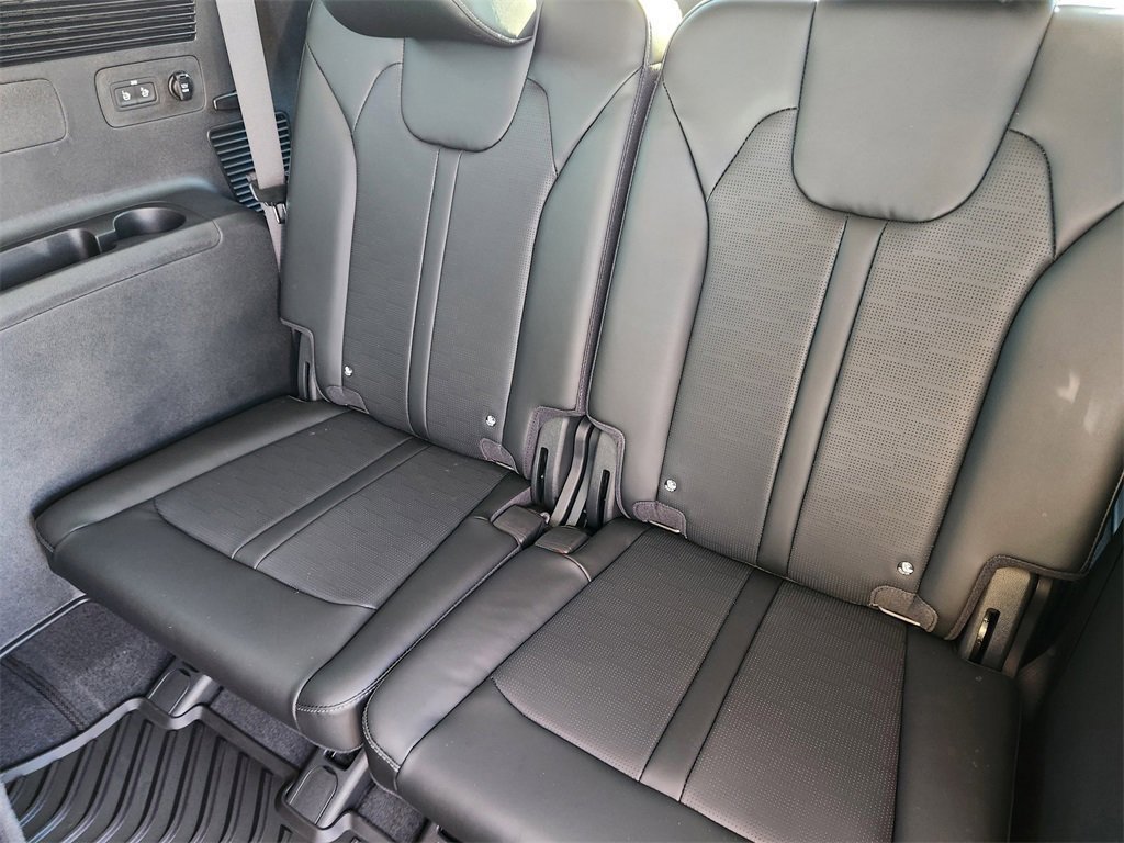 New 2026 Kia Sorento S w/ S Panoramic Sunroof Package image 21