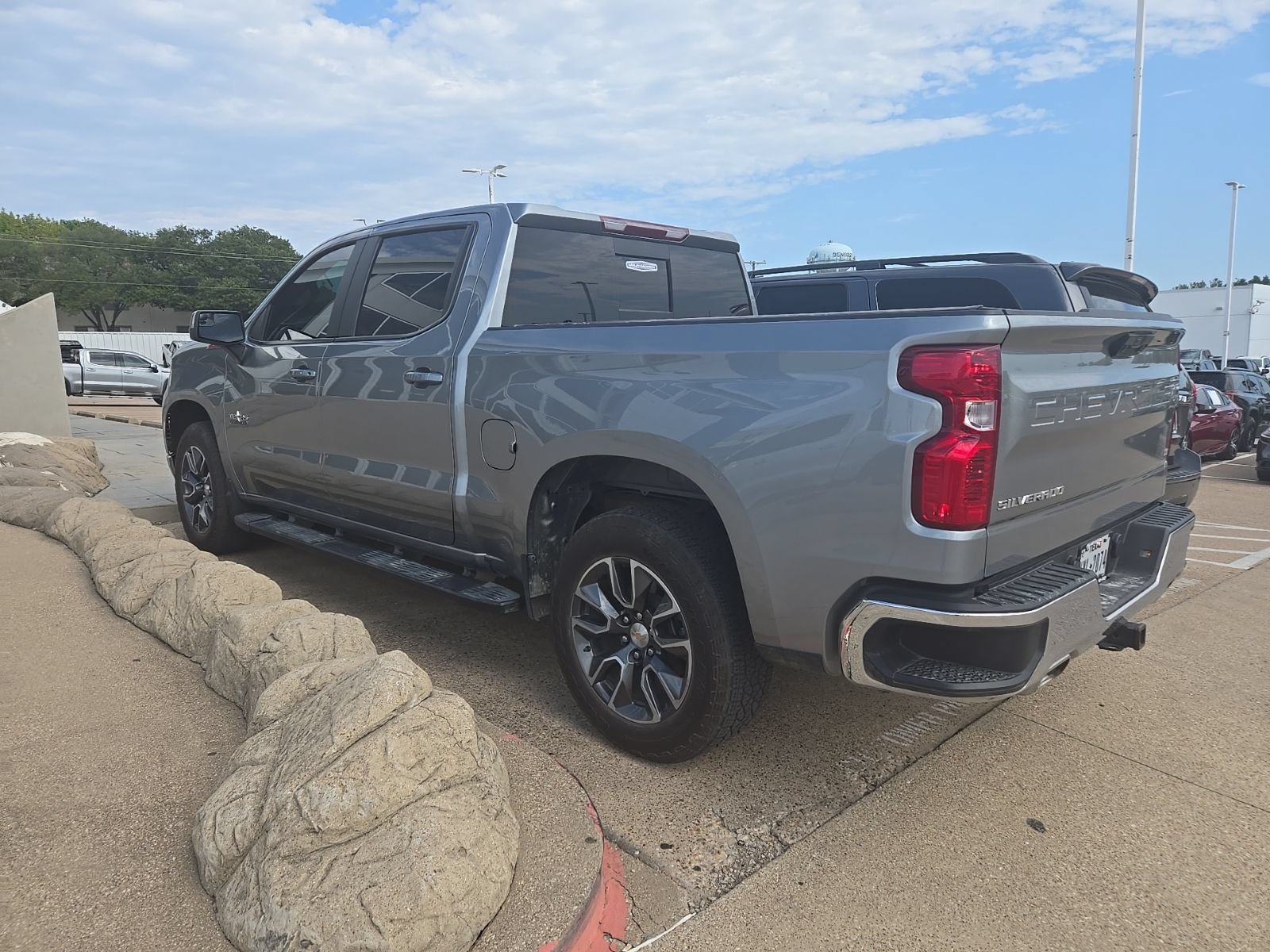 Used 2025 Chevrolet Silverado 1500 LT w/ Texas Edition Plus AWD/4WD image 10