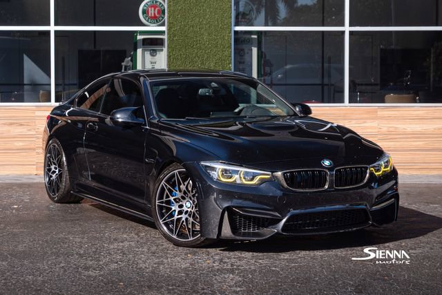 Used 2018 BMW M4 Coupe image 2