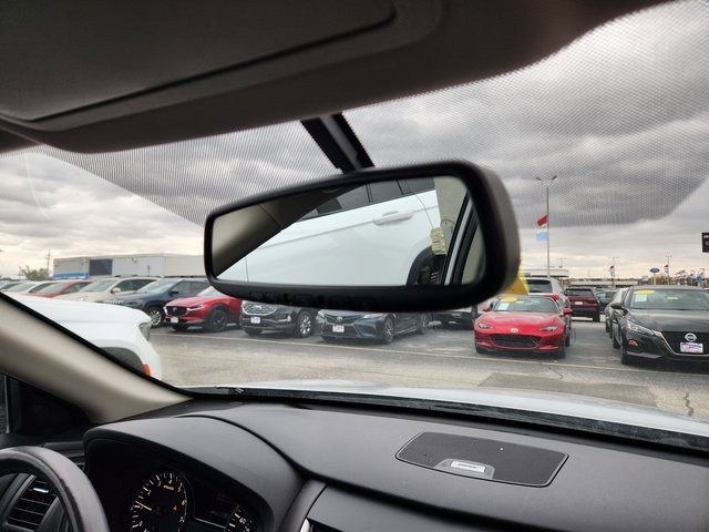 Used 2017 Nissan Altima 3.5 SL w/ 3.5SL Technology Package image 12