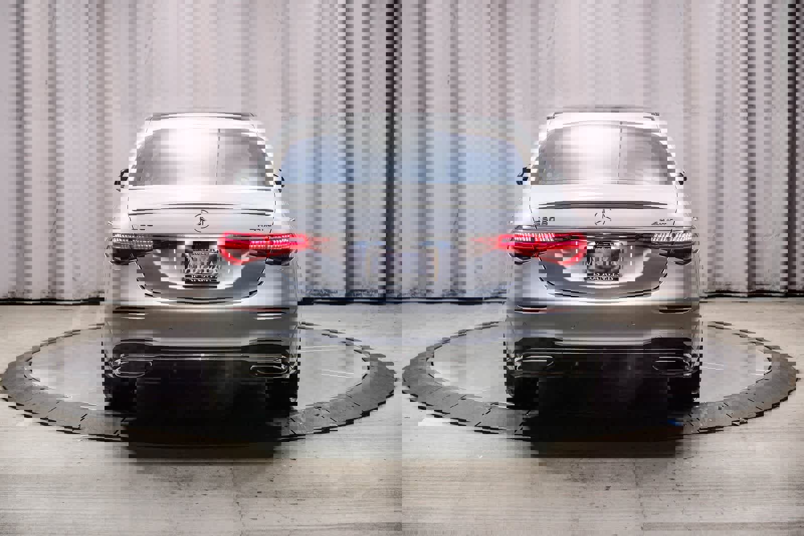 Certified 2022 Mercedes-Benz S 580 4MATIC Sedan image 3