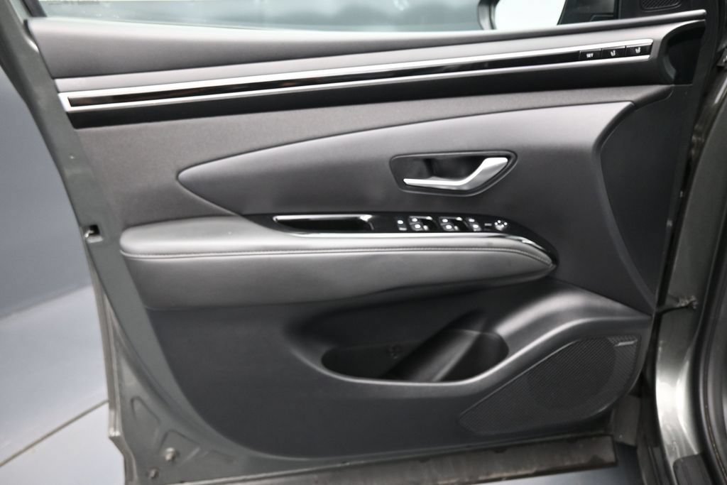 Used 2022 Hyundai Tucson Limited AWD/4WD image 10