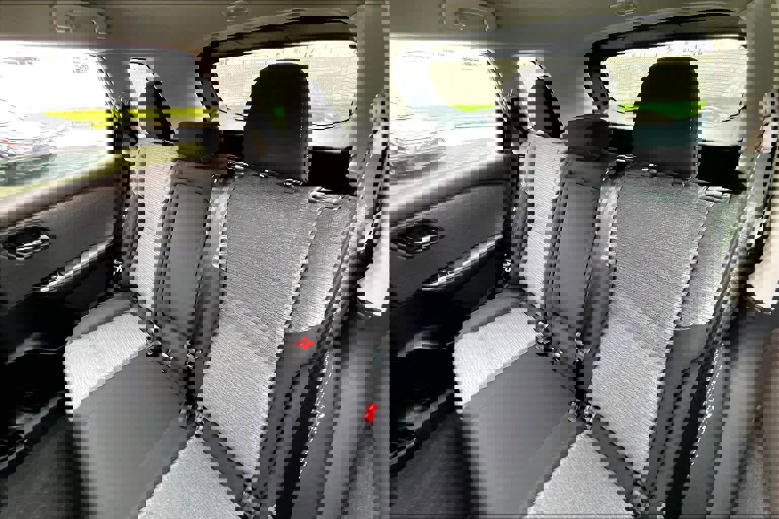 Certified 2023 Nissan Rogue SV FWD image 19