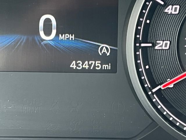 Used 2023 Hyundai Santa Fe SEL image 5