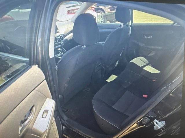 Certified 2022 Nissan Sentra SV FWD image 15