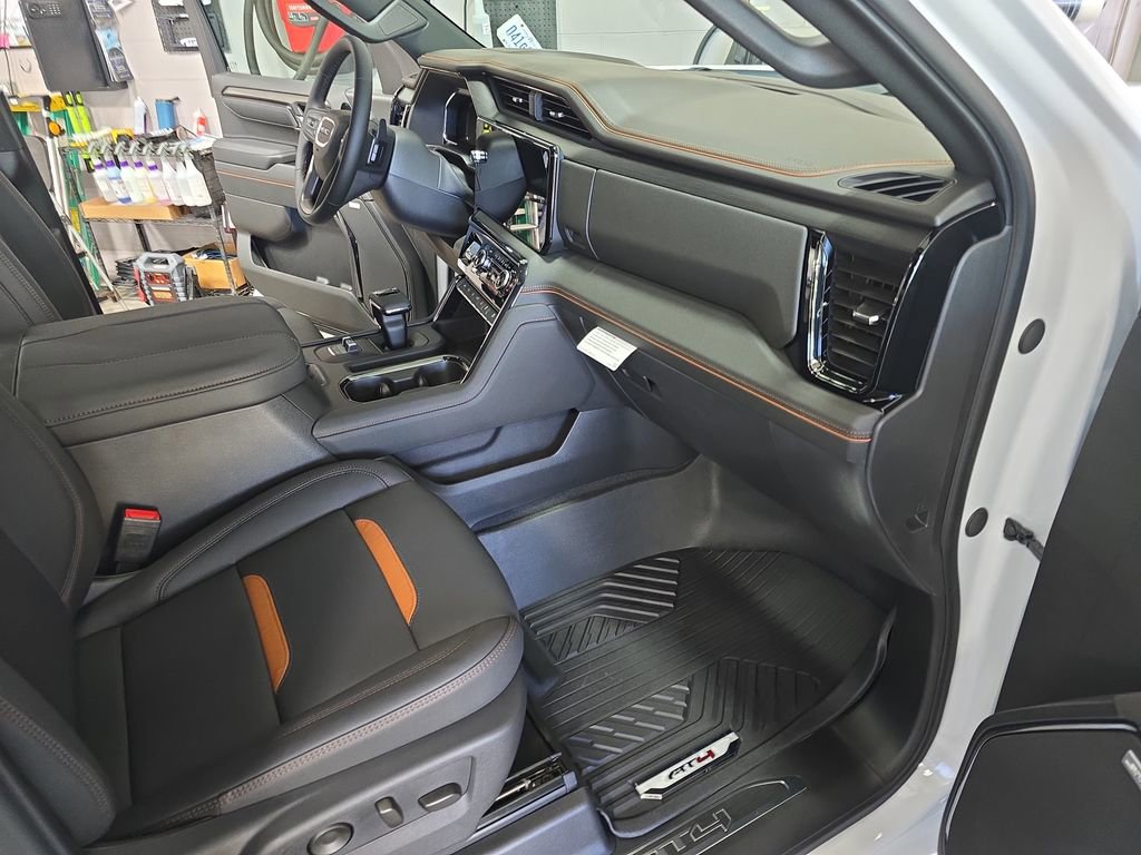 New 2026 GMC Sierra 1500 AT4 w/ AT4 Premium Package AWD/4WD image 10