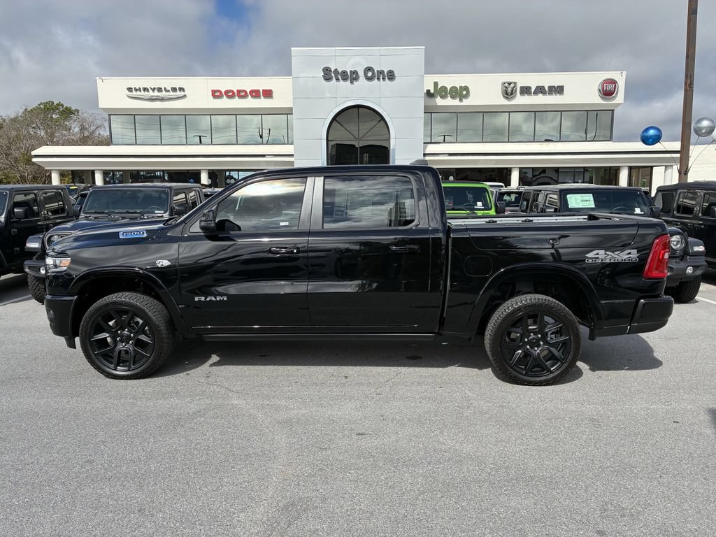 New 2026 RAM 1500 Laramie w/ Laramie Preferred Package AWD/4WD image 8