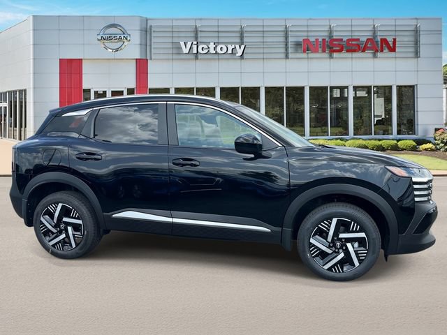 New 2026 Nissan Kicks SV w/ SV Premium Package FWD image 2