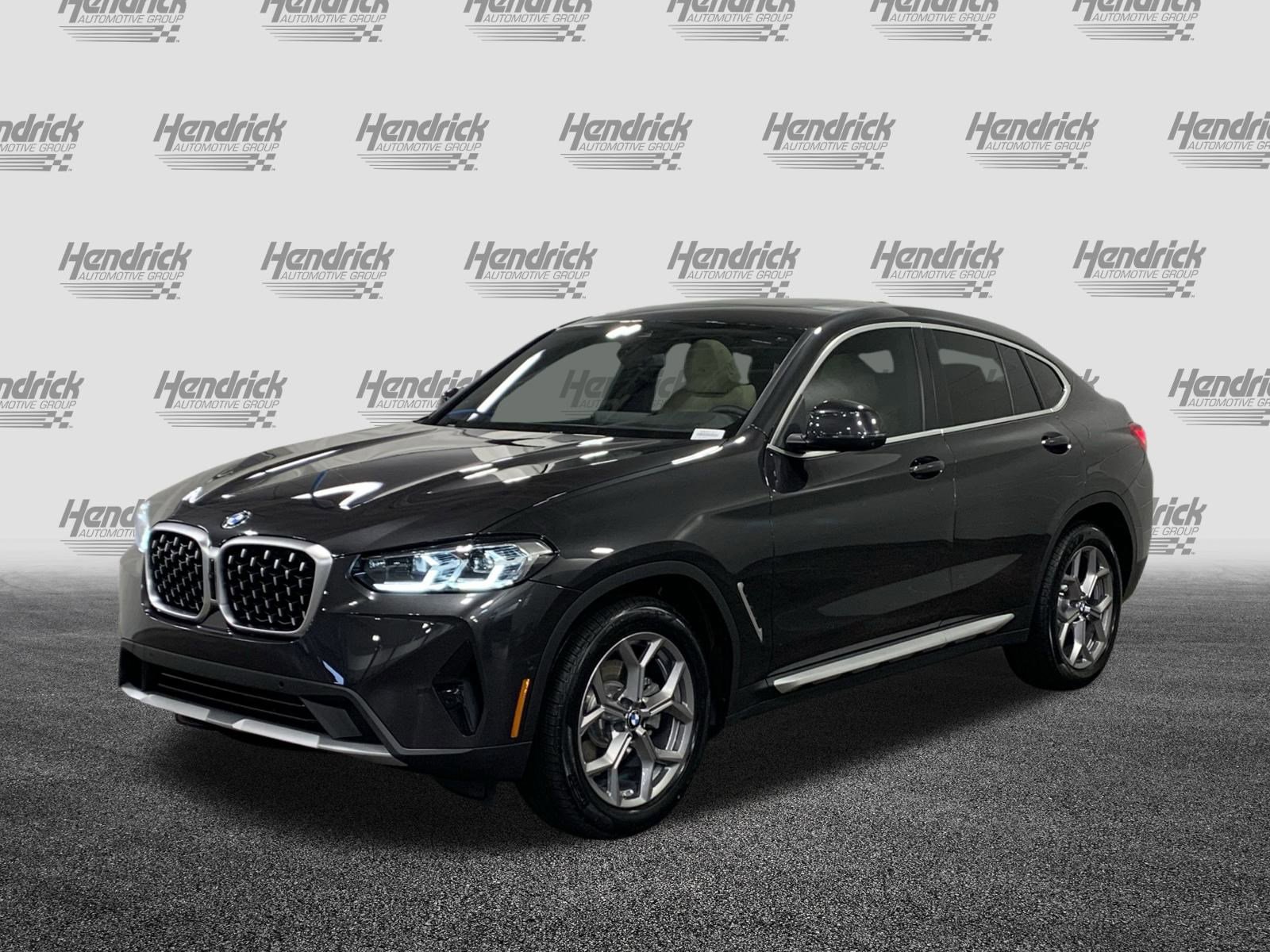 New 2025 BMW X4 xDrive30i w/ Premium Package image 3